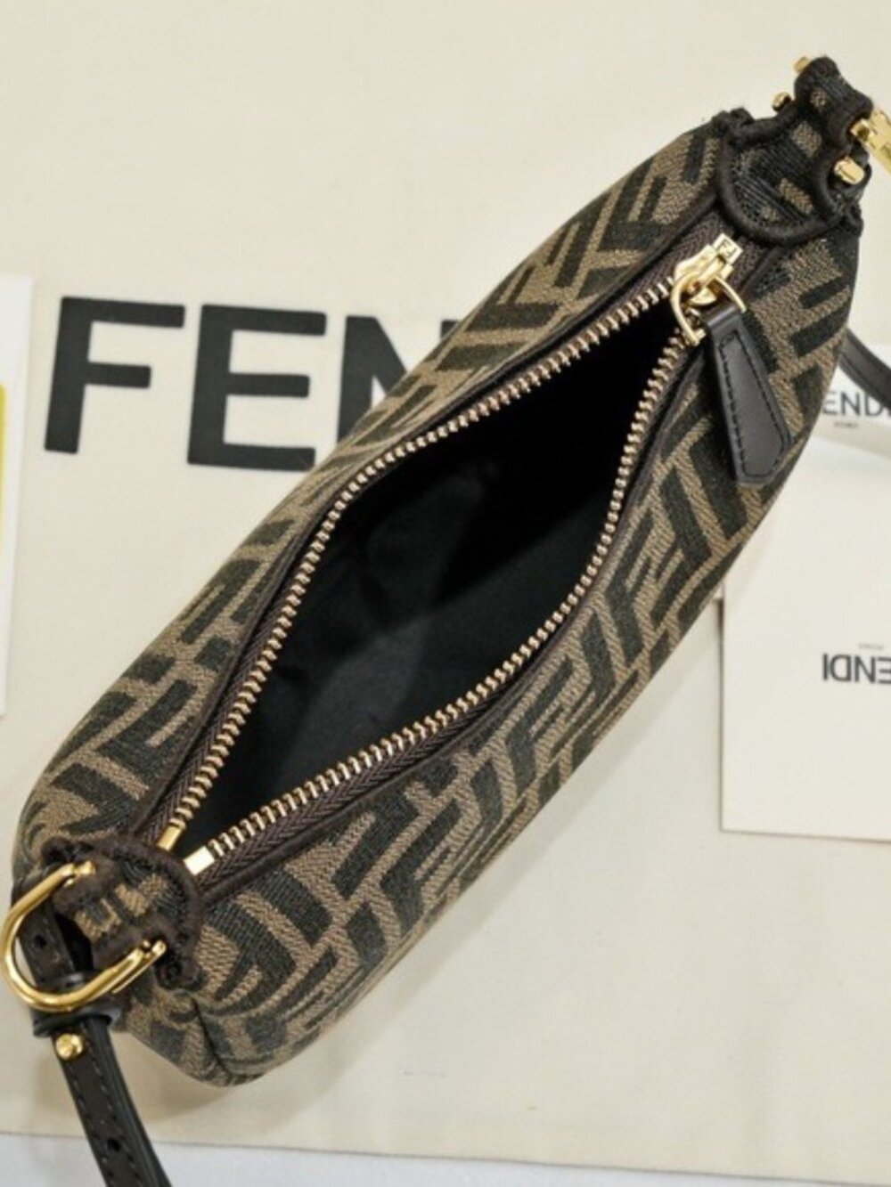 Fendi Fendigraphy Medium Hobo Bag In FF Jacquard Canvas - Picture 3 of 5
